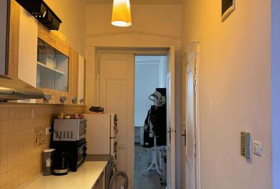 Garsonieră decomandată, mobilată în Medicină - 15