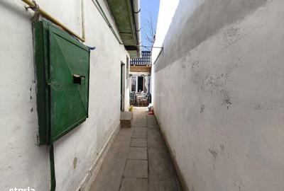 Casă cu 4 camere cu Teren 300 Mp în Muncitoresc - 2