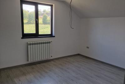 Casă cu 4 camere în Central - 7