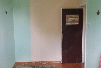 Apartament cu 3 camere semidecomandat în Lugoj - 1
