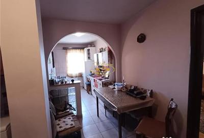 Apartament cu 2 camere decomandat în Toplița - 7
