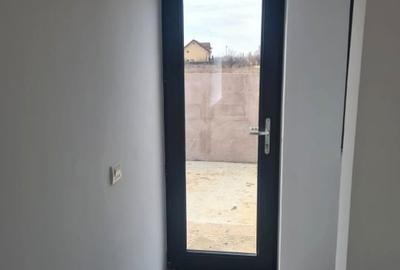 Casă cu 3 camere cu Teren 844 Mp în Central - 4