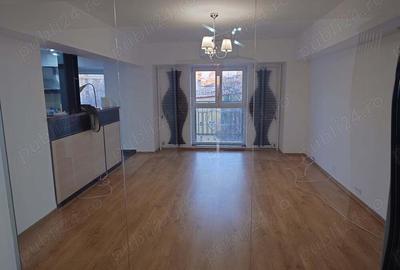 Apartament cu 4 camere decomandat în Libertății - 2