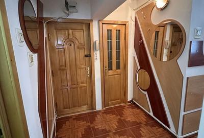 Apartament cu 3 camere decomandat în Central - 8