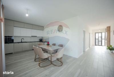 Casă cu 4 camere cu Teren 500 Mp în Nojorid