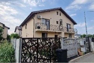 Casă cu 4 camere cu Teren 196 Mp în Central - 3