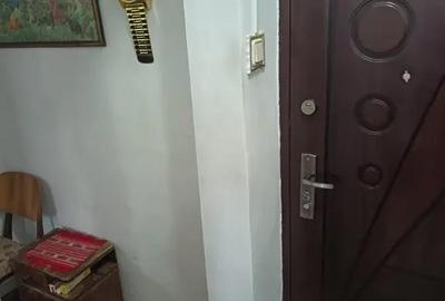 Apartament cu 3 camere semidecomandat în Viziru 1 - 6