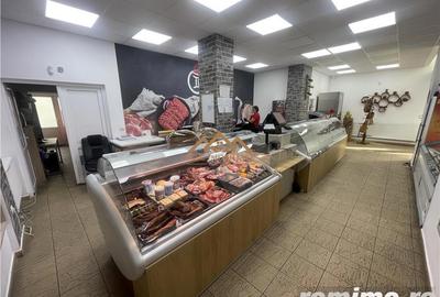 Spațiu comercial, de 70 mp, în Central - 3