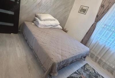 Apartament cu 3 camere decomandat în Central - 1