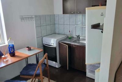 Garsonieră semidecomandată în Central - 4
