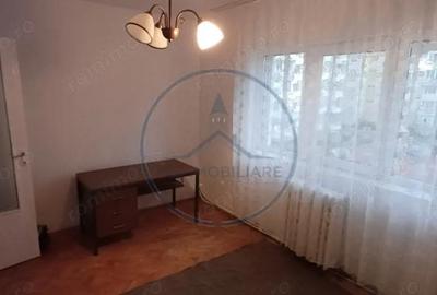 Apartament cu 2 camere semidecomandat în Decebal