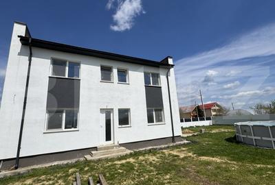 Casa la cheie P + E, 120 mpu, teren 700 mp, panouri fv, zona Lacrita Mica - 14