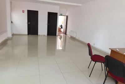 Spatiu de inchiriat, 65mp Spatiu de inchiriat, 65mp - 2