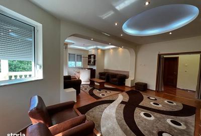 Casă cu 7 camere cu Teren 600 Mp în Central - 8