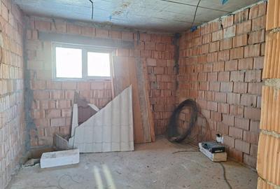 Casă individuală cu 6 camere cu Garaj în Beclean - 7