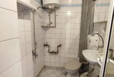 Apartament cu 2 camere decomandat în UMT - 2