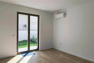 Oferta Premium: Apartament cu Gradina in Complexul Monarch,COMISION 0% - 10