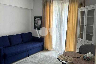 Apartament cu 2 camere semidecomandat, mobilat în Ultracentral