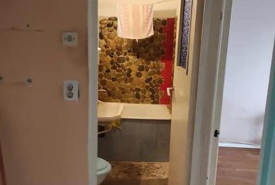 Apartament cu 2 camere în Micro 15 - 2