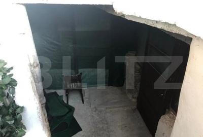 Casă cu 4 camere cu Teren 160 Mp în Schei - 10