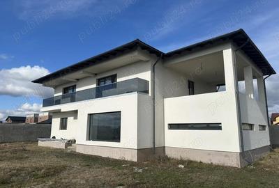 Agentia imobiliara VIGAFON vinde casa 5 camere Stejnicu - 8