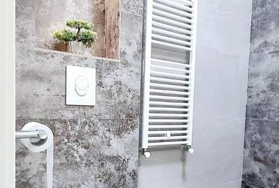 Apartament de lux cu garaj , situat in bloc nou - 18