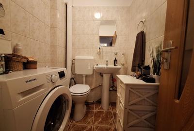 Cu acces facil spre Centru. Etajul 2. GARAJ SUB BLOC SI BOXA. - 13