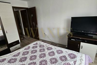 Apartament cu 4 camere semidecomandat în Central