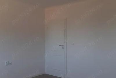 Vand Casa an Gri cu Gradina - 1