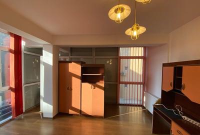 Apartament de 67mp/2 camere/parcare/zona LIDL Floresti - 1