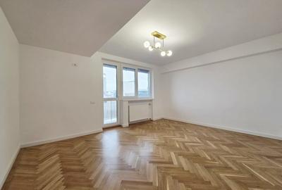 Apartament cu 3 camere decomandat în Universitate - 1