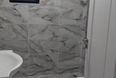 Casă individuală cu 4 camere cu Canalizare în Central - 20