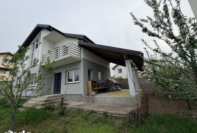 Casă cu 5 camere cu Teren 500 Mp în Bordei - 10