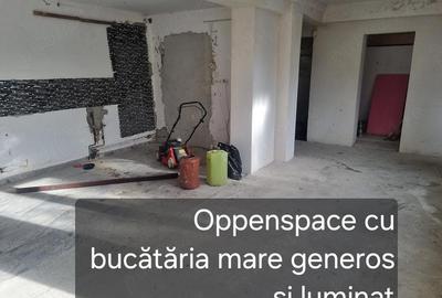 Casă cu 4 camere cu Teren 80 Mp în Central - 2