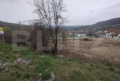 Teren de 963 mp, în Central - 2