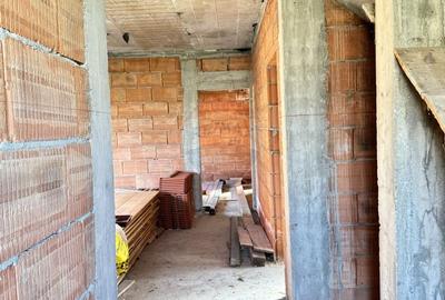 Casa cu 6 camere la rosu, intabulata in Zimandu Nou de vanzare - 6