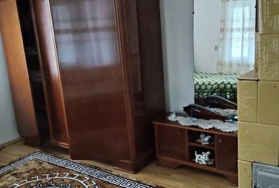 Casă cu 3 camere cu Teren 1538 Mp în Bezdead