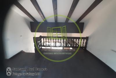 Apartament cu 3 camere decomandat, mobilat în Predeal - 2