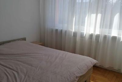 Apartament cu 3 camere semidecomandat în Gemenii - 4