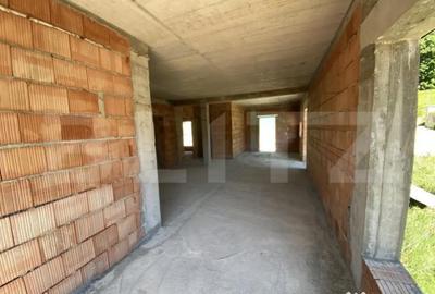 Casă cu 3 camere cu Teren 500 Mp în Central - 3