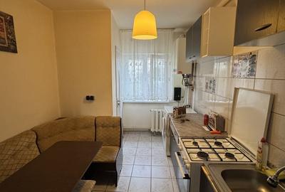 Apartament cu 2 camere semidecomandat, mobilat în Ștrand - 2