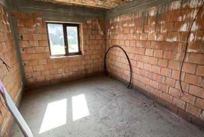 Casa de vanzare Tarlungeni - 10