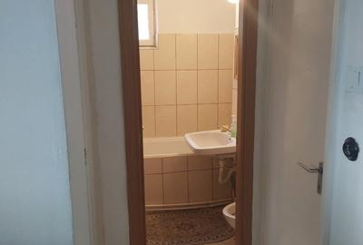 Vând Apartement Trei Camere, Ocazie, - 7