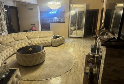 Casă cu 4 camere în Central - 4