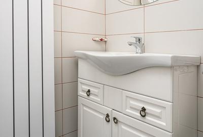 APARTAMENT 2 CAMERE RENOVAT INTEGRAL  -  CU CHIRIAS - 13