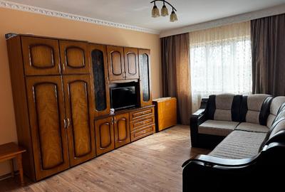 Apartament cu 2 camere decomandat în C5 - 2