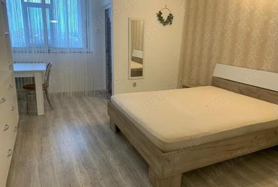 Garsoniera, 33mp., mobilata, utilata, Podul de Piatra - 1