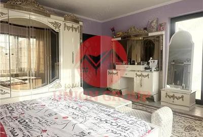 Casă cu Teren 552 Mp în Aurel Vlaicu