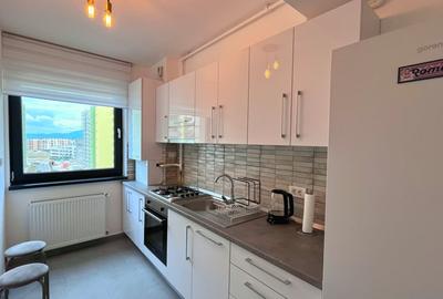 Apartament cu 2 camere decomandat, mobilat în Tractorul - 3