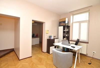Apartament cu 3 camere semidecomandat, mobilat în Unirii - 19